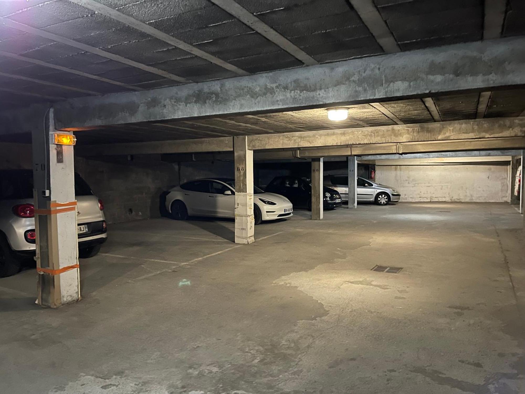 Studio Plein Centre, Calme, Parking Inclus, Piscine Et Gardien Grenoble Ngoại thất bức ảnh